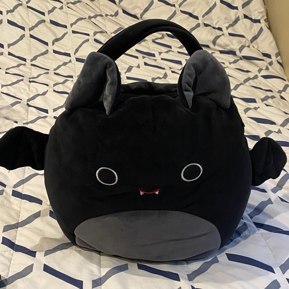 Other - Squishmallow Bat Bag
